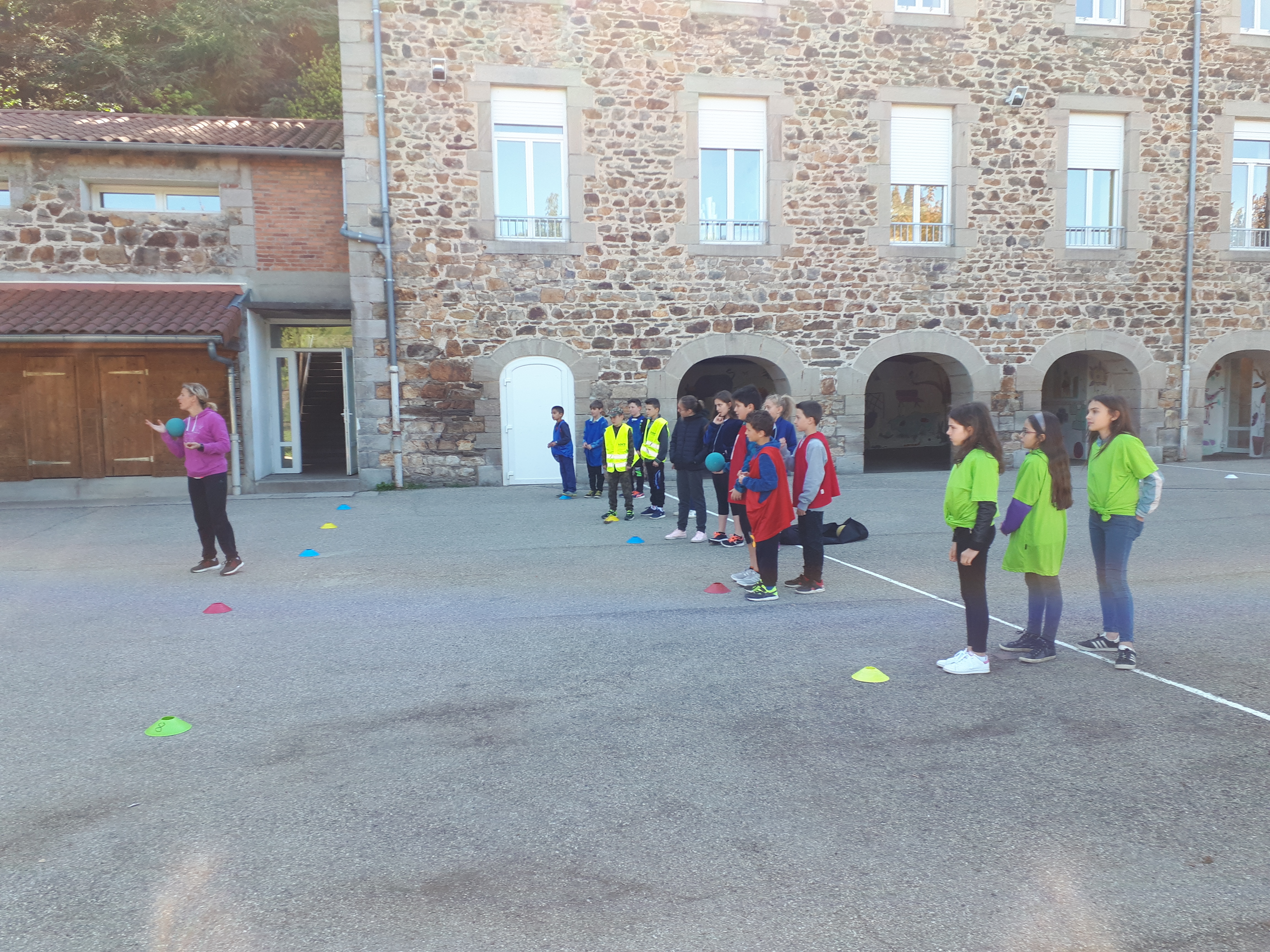 Visuel : CM1-CM2 : Initiation au handball